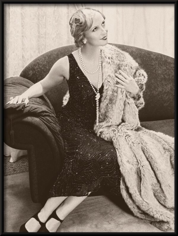 Poster Sitting Lady – Bild 2