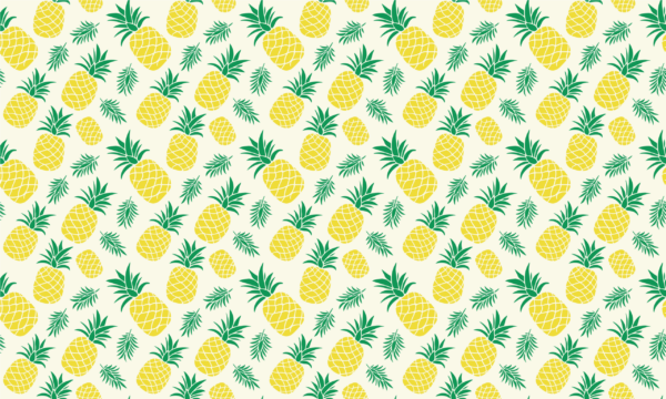 Fototapeten Gelbe Ananas und grüne Blätter auf beigem Hintergrund